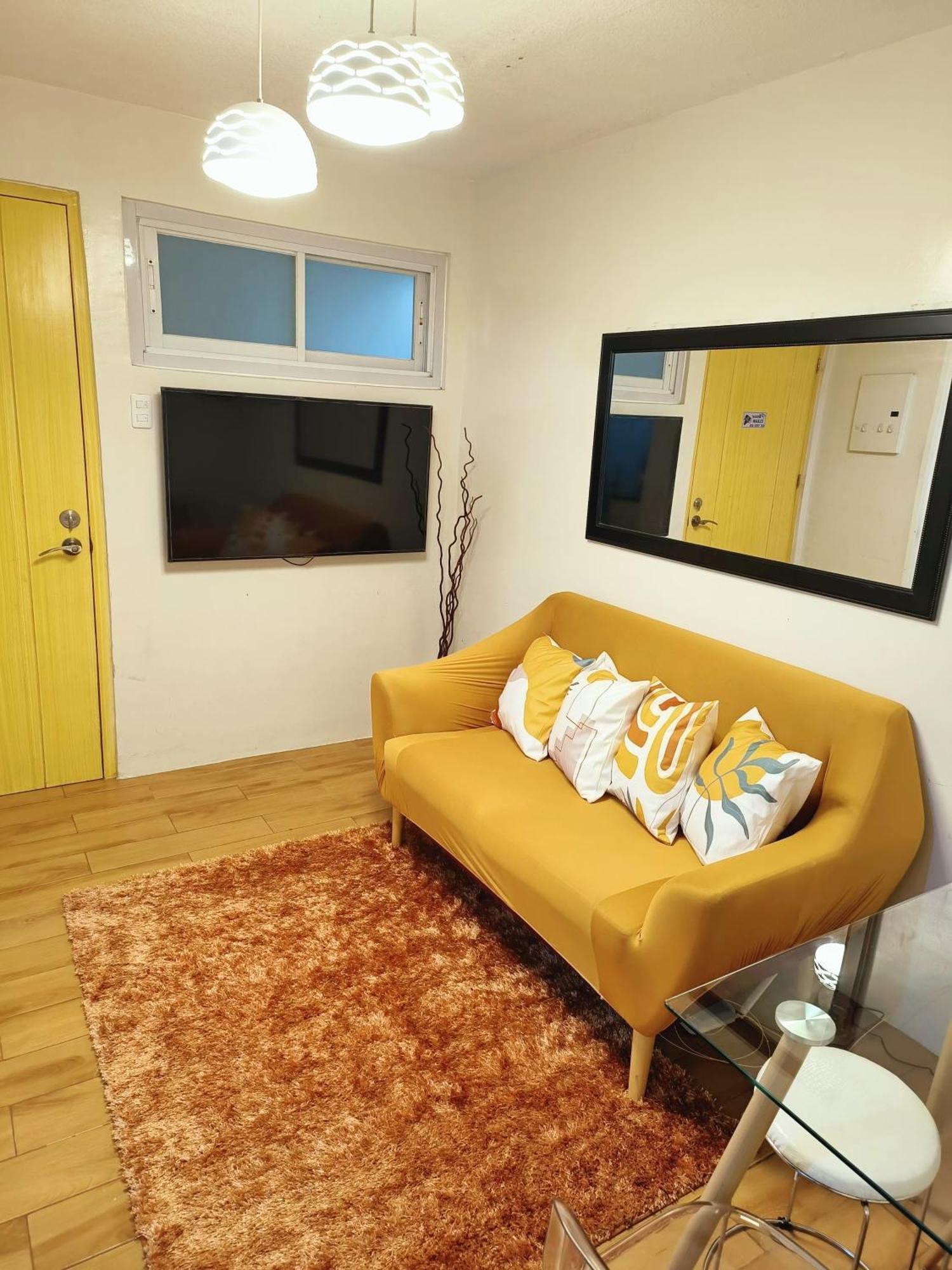 Davao Condo 2BR Pool Wifi Netflix Esterno foto