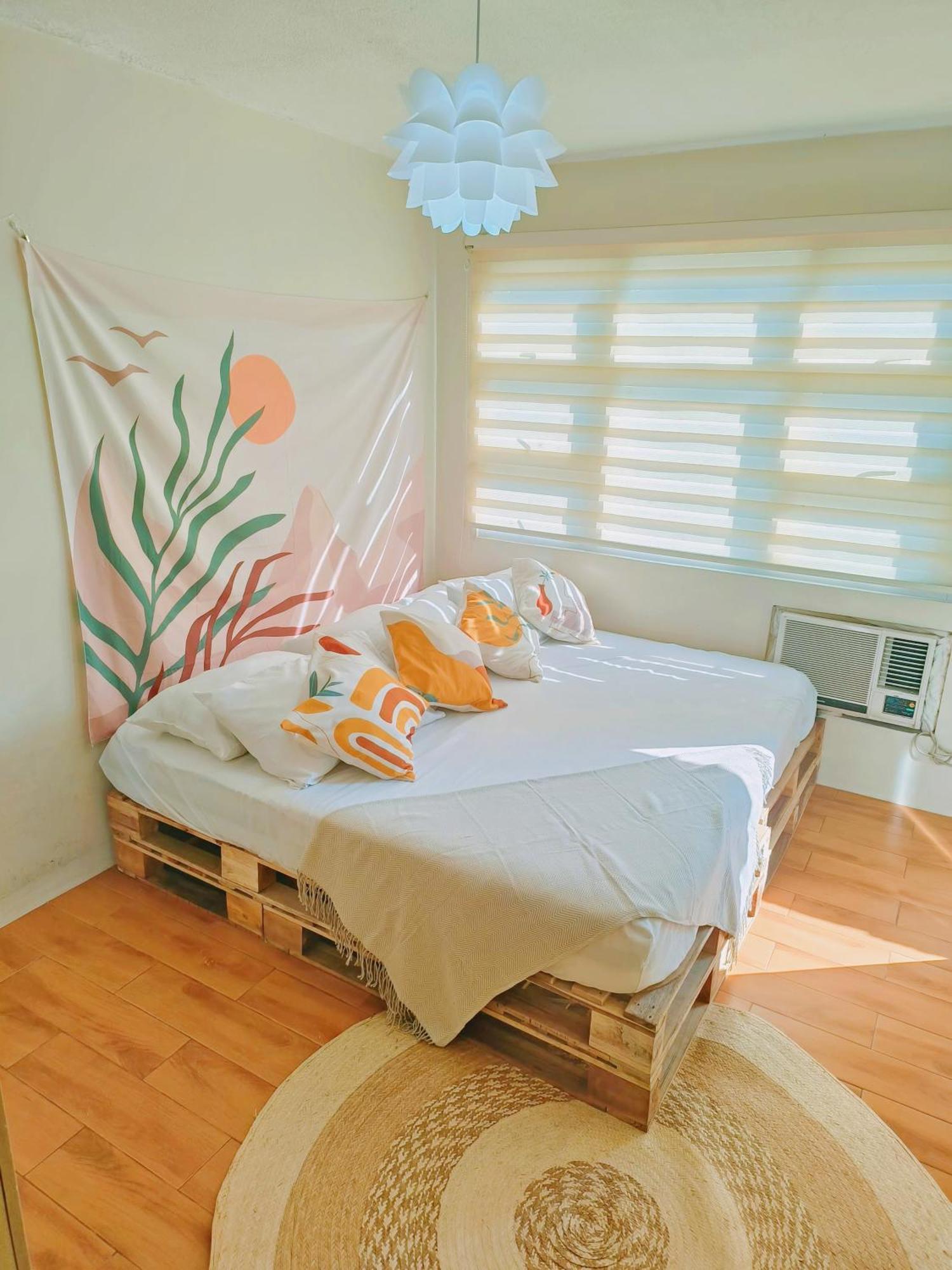 Davao Condo 2BR Pool Wifi Netflix Esterno foto